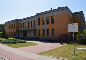 Widok na budynek przedszkola od ul. Batorego